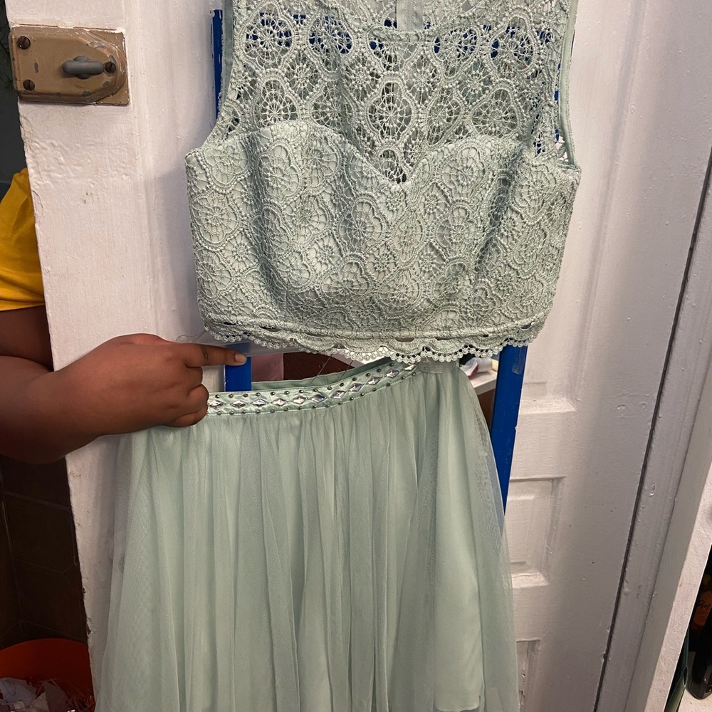 2 Piece Skirts Set !! - image 5